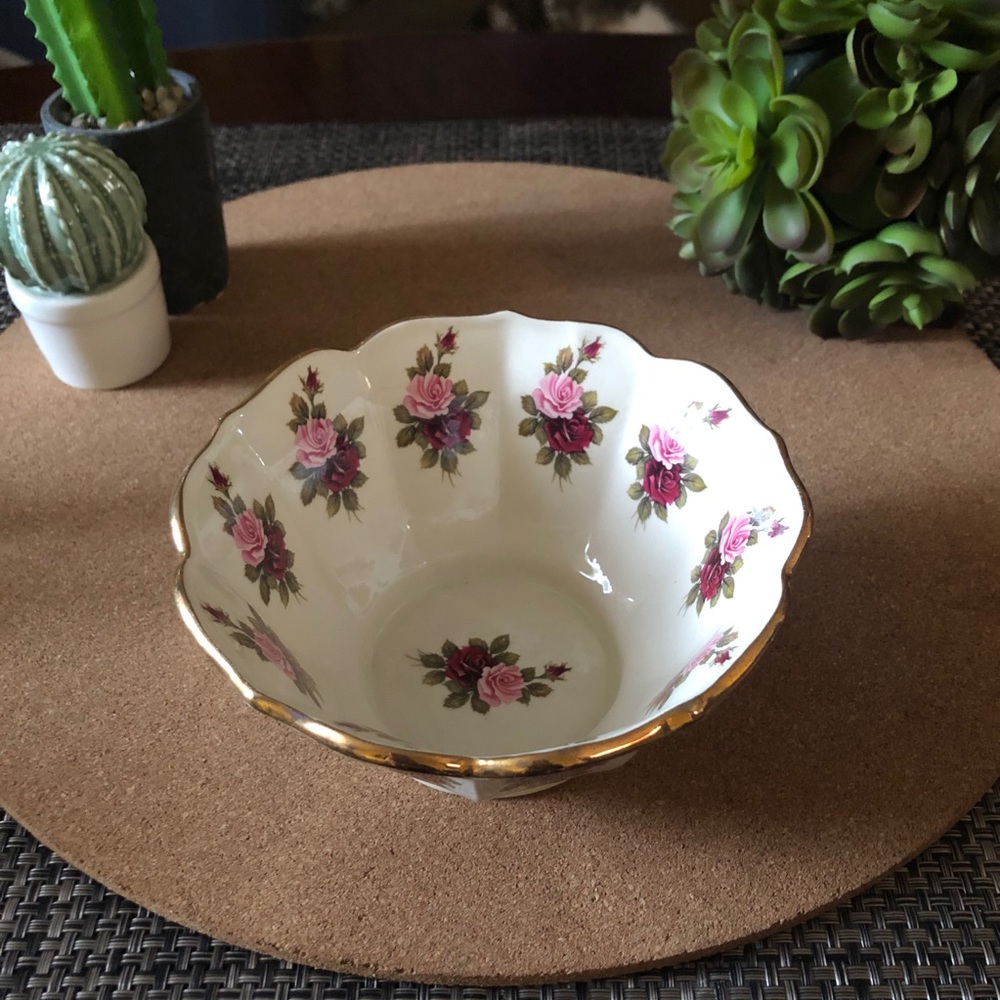 Vintage Rose Trinket Jewelry Dish - Picture 4 of 6